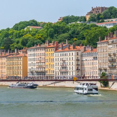 Transferts Lyon en bateau sur le Rhone et la Saone